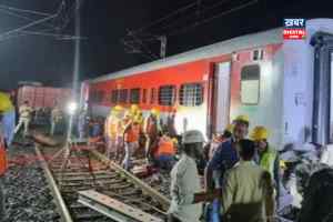आधीरात को मालगाड़ी से टक्करा गयी ट्रेन, 50 से अधिक यात्री घायल