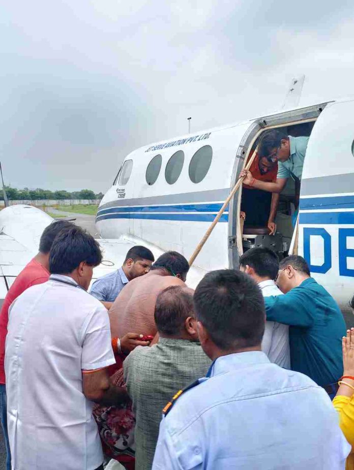 Air Ambulance Service Singrauli 696x925