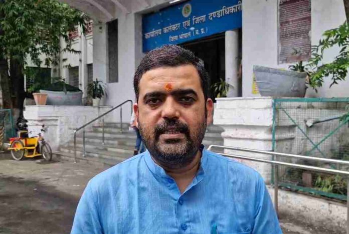 Case Of Commission Malpractice In Private Schools In Bhopal 11zon 696x467