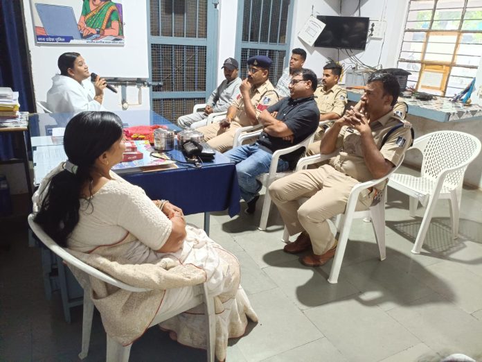 %E0%A4%AC%E0%A5%8D%E0%A4%B0%E0%A4%B9%E0%A5%8D%E0%A4%AE%E0%A4%BE%E0%A4%95%E0%A5%81%E0%A4%AE%E0%A4%BE%E0%A4%B0%E0%A5%80 %E0%A4%B0%E0%A4%95%E0%A5%8D%E0%A4%B7%E0%A4%BE%E0%A4%AC%E0%A4%82%E0%A4%A7%E0%A4%A8 %E0%A4%A8%E0%A4%BF%E0%A4%B5%E0%A4%BE%E0%A4%B2%E0%A5%80 %E0%A4%AA%E0%A5%81%E0%A4%B2%E0%A4%BF%E0%A4%B8 %E0%A4%A5%E0%A4%BE%E0%A4%A8%E0%A4%BE 696x522