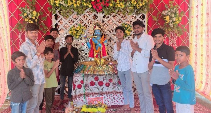 janmashtami-utsav-umeriapaan-matki-phod-2025