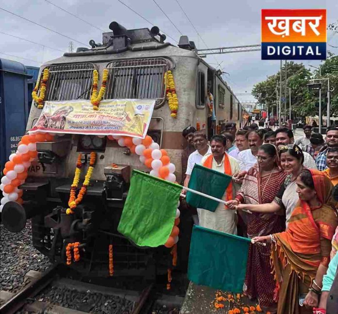 Jhabua Under The Chief Ministers Pilgrimage Scheme Devotees Were Sent Off To Tirupati Balaji Dham 696x647