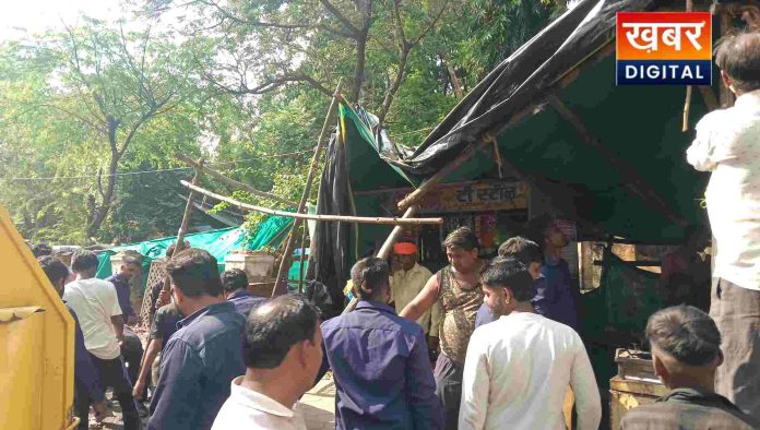 The Municipal Council Team Once Again Went Out To Remove Encroachments 696x394