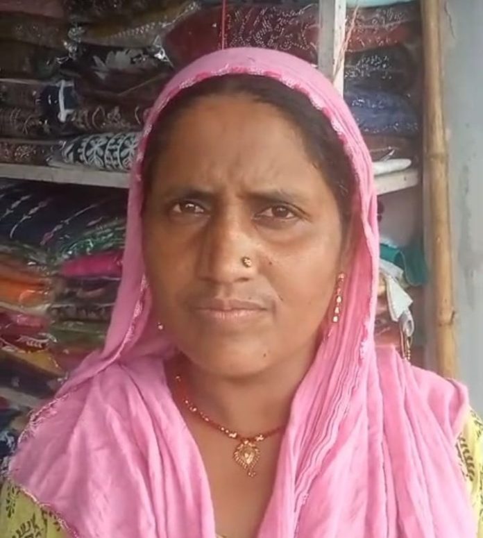 Ishrat Bi Success Story Self Help Group MP 696x775