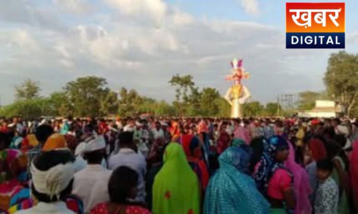 Dussehra Festival Celebrated With Ravan Dahan Garba Competition And Shastra Poojan 696x416