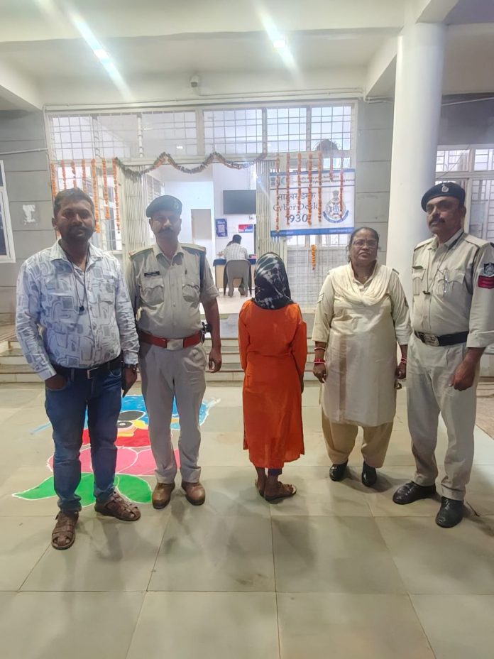 IMG 20251022 WA0107 696x928