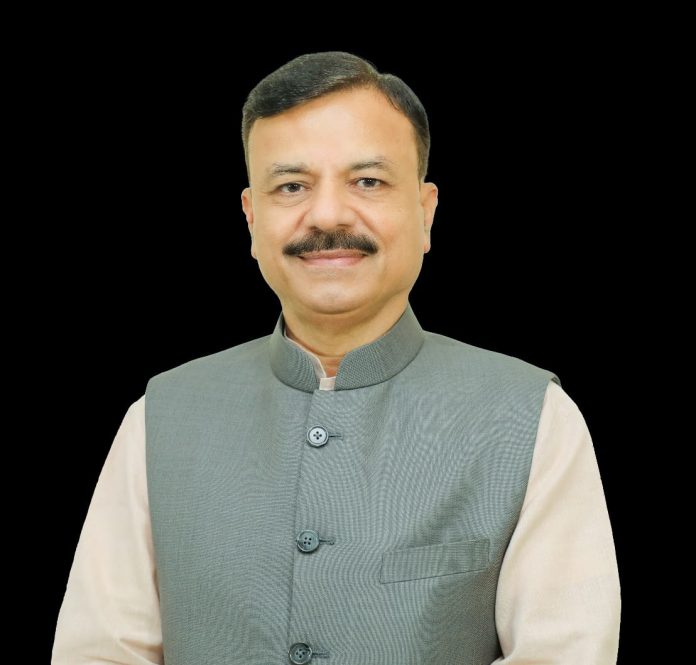 IMG 20251111 WA0893 696x665