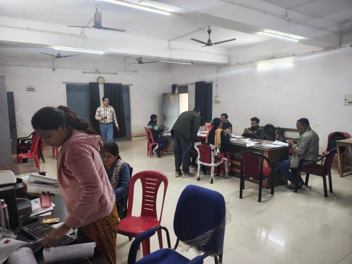 IMG 20251123 WA0516 696x522