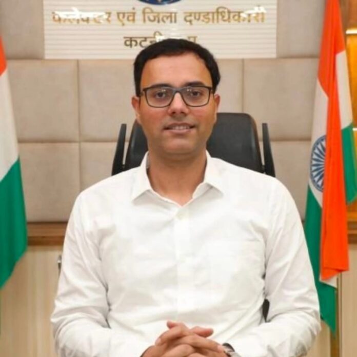 IMG 20251104 WA0190 696x696