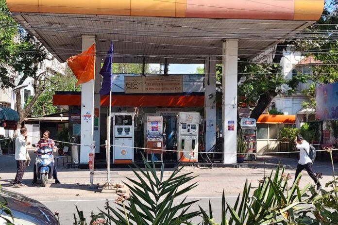 Indore में 149 रुपये लीटर पेट्रोल का सच, वायरल वीडियो ने क्यों मचाई अफरा-तफरी